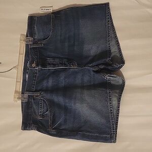 Women High-Rise Button-Fly Slouchy Straight Jean Shorts, Size: 18, NWT